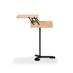 Karakter Comodo förvaringsmöbel, lackerad ek