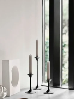 Karakter Jazz ljusstake, svart