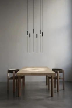 Karakter Plexi pendellampa, 90 cm, svart