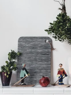 Kay Bojesen Denmark Datti, skidåkande flicka