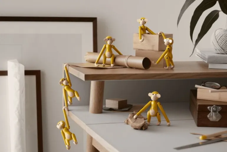 Kay Bojesen Denmark Träapa, mini, vintagegul