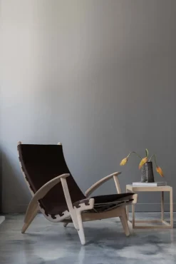 Klassik Studio Cube bord, såpad ek - rökfärgat glas