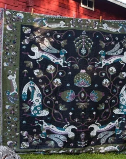 Klaus Haapaniemi & Co. Rabbit filt, 180 x 200 cm, skog