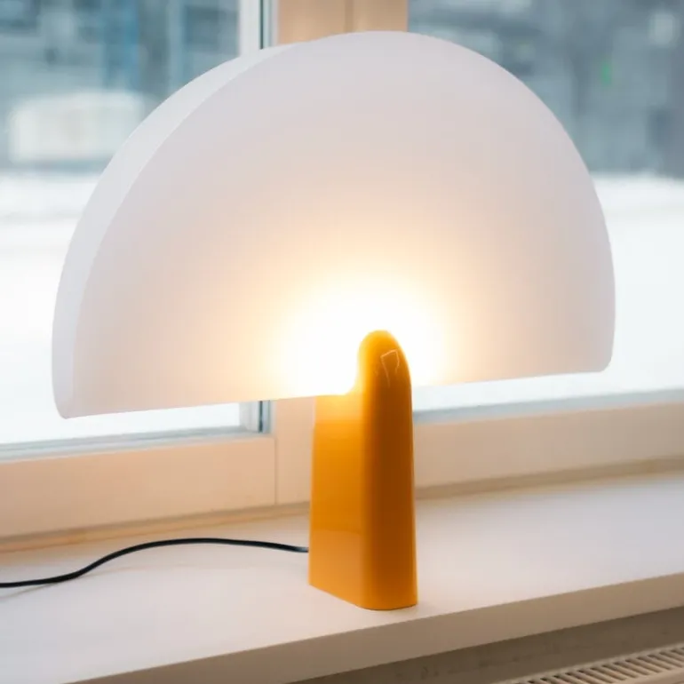 Klong Pavo bordslampa, gul