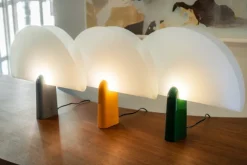 Klong Pavo bordslampa, gul