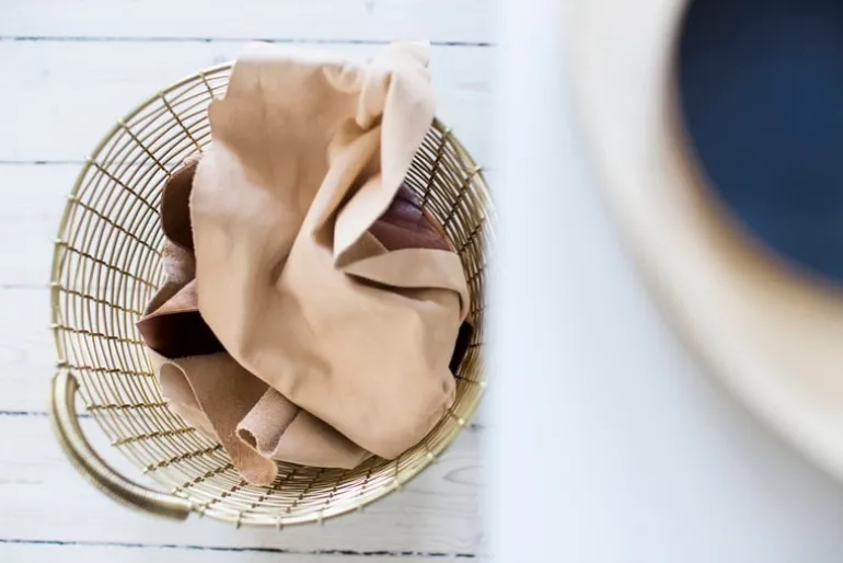 Korbo Wire Bin 18, mässing