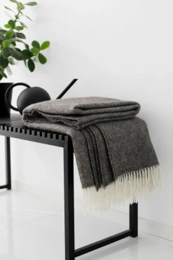 Lapuan Kankurit Arvo, filt, 130 x 180 cm, vit - naturlig brun