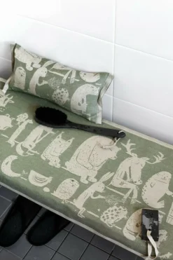 Lapuan Kankurit Eläinten Sauna sittunderlag för bastu, 46 x 60 cm, linne - grön