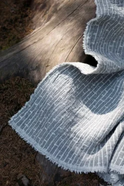 Lapuan Kankurit Metsä filt, ljusgrå