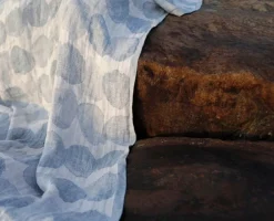 Lapuan Kankurit Sade stort badlakan, vitt - blått