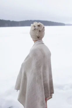 Lapuan Kankurit Terva poncho, 95 x 135 cm, vit - linne