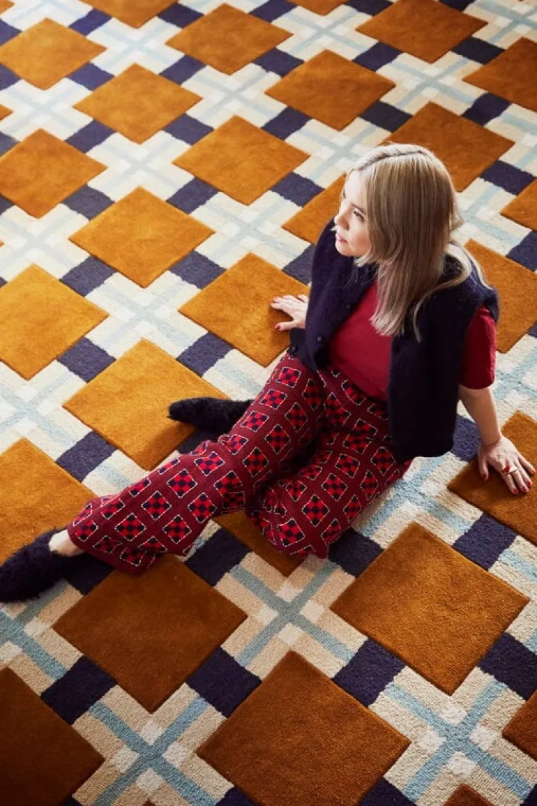 LAYERED Evelina Kroon Ochre Fields matta