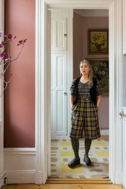 LAYERED Evelina Kroon Sunny Side Up jutematta