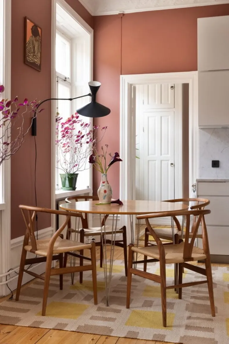 LAYERED Evelina Kroon Sunny Side Up jutematta