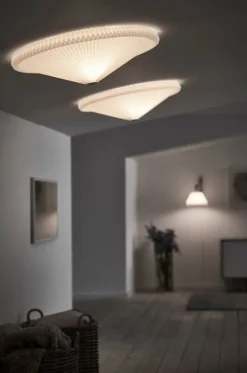 Le Klint 26-70 taklampa