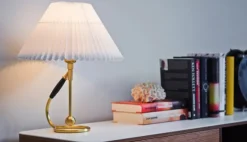 Le Klint Bord/vägglampa 306, mässing