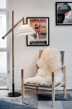 Le Klint Golvlampa 325, ljus ek