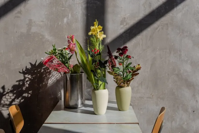 Lokal Helsinki Silmu vas, grön