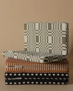 Lokal Helsinki Step kudde, Doris, bly