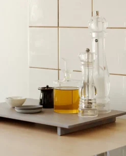 Lokal Helsinki Tyyni bricka, M, gråviolett