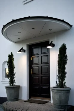 Louis Poulsen AJ 50 vägglampa för utomhusbruk, svart