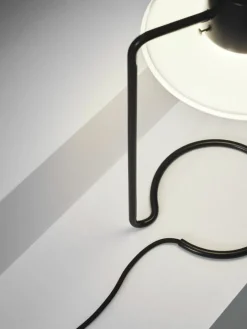 Louis Poulsen AJ Oxford bordslampa, 280 mm, opalglas