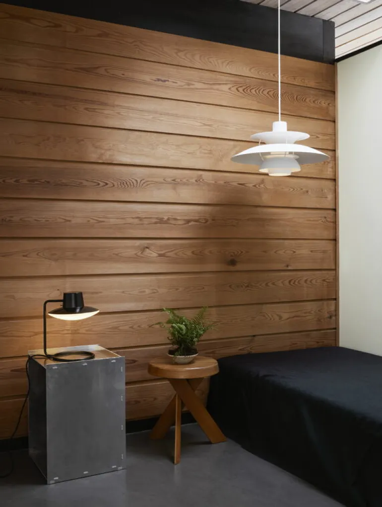 Louis Poulsen AJ Oxford bordslampa, 280 mm, svart - opalglas