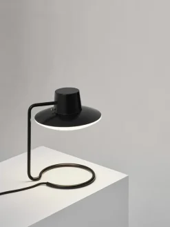 Louis Poulsen AJ Oxford bordslampa, 280 mm, svart - opalglas