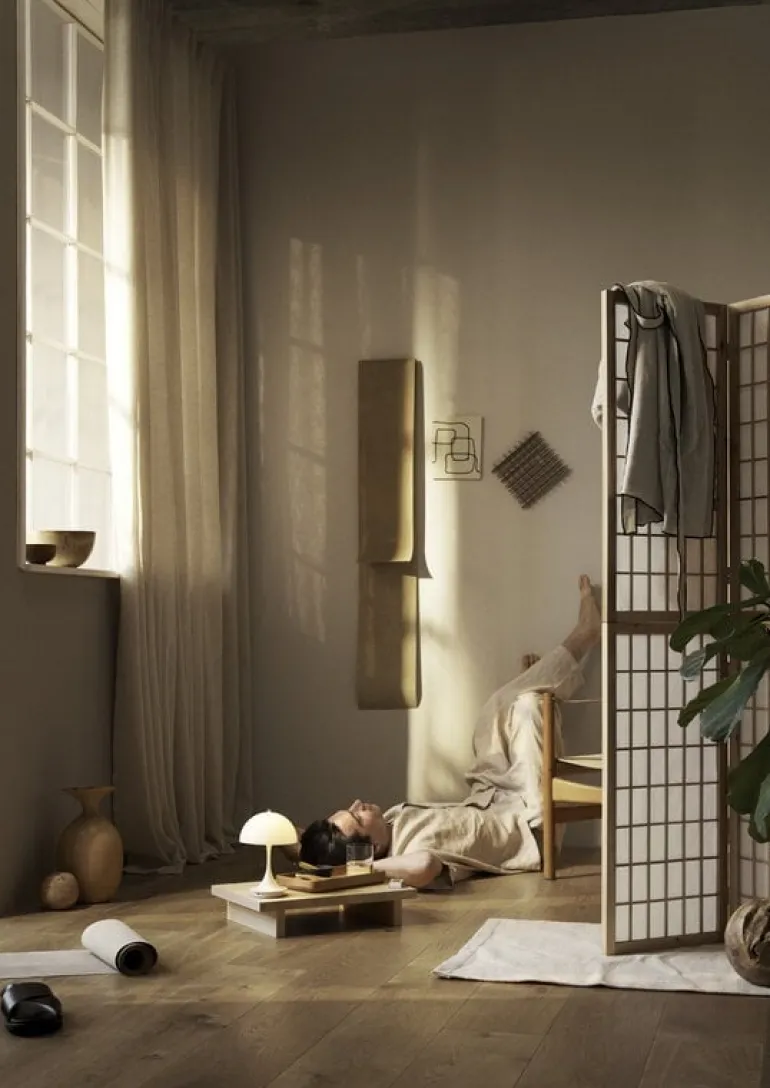 Louis Poulsen Panthella 160 Portable V3 bordslampa, opal beige