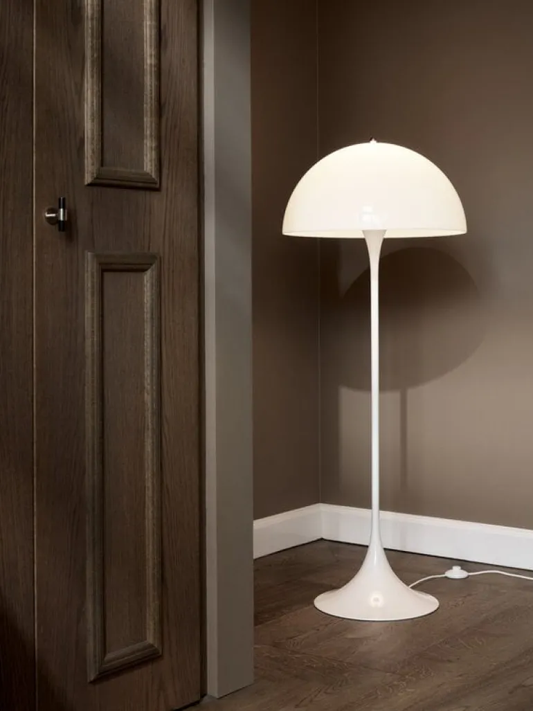 Louis Poulsen Panthella golvlampa, V2, opal