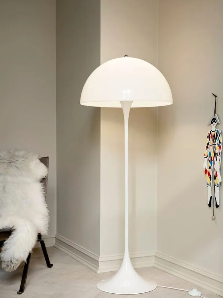 Louis Poulsen Panthella golvlampa, V2, opal