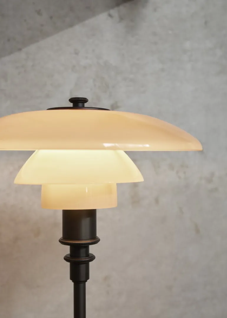 Louis Poulsen PH 2/1, bordslampa, Limited edition, dustig terrakotta