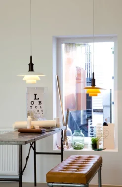 Louis Poulsen PH 3½–3 pendellampa, vit