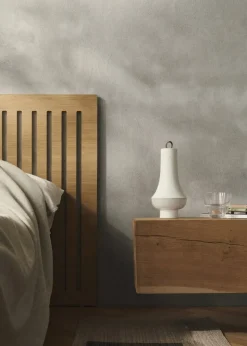 Louis Poulsen Tomoshi bärbar bordslampa, vit