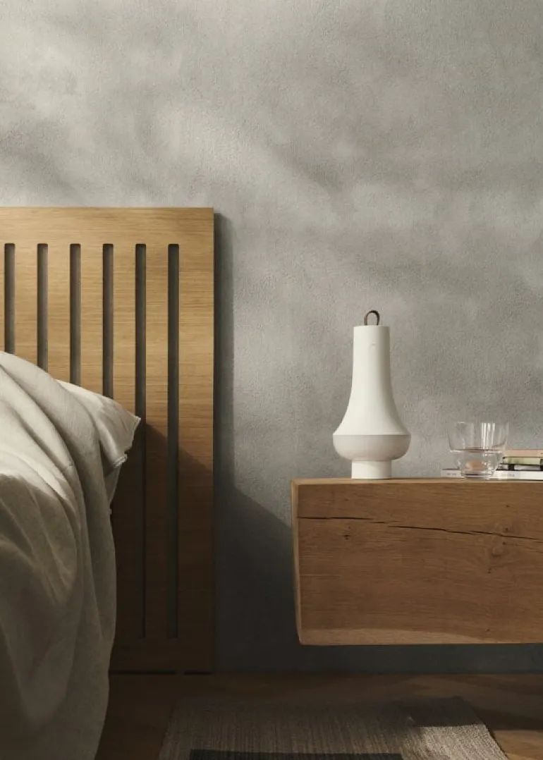 Louis Poulsen Tomoshi bärbar bordslampa, vit