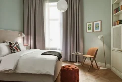 Louis Poulsen VL45 Radiohus 370 pendellampa