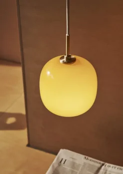 Louis Poulsen VL45 Radiohus 175 pendel, mässing - amber