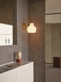 Louis Poulsen VL Ring Crown 1 vägglampa, opalglas