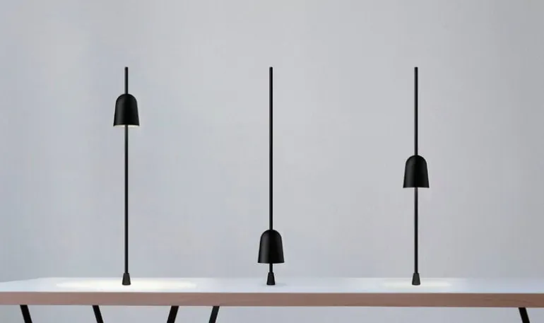 Luceplan Ascent bordslampa, svart