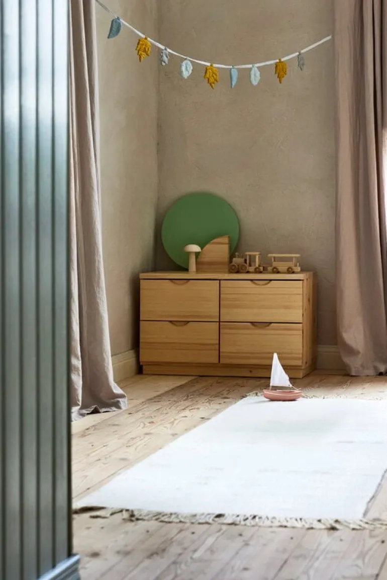 Lundia Classic byrå, 4 lådor, klarlackad furu