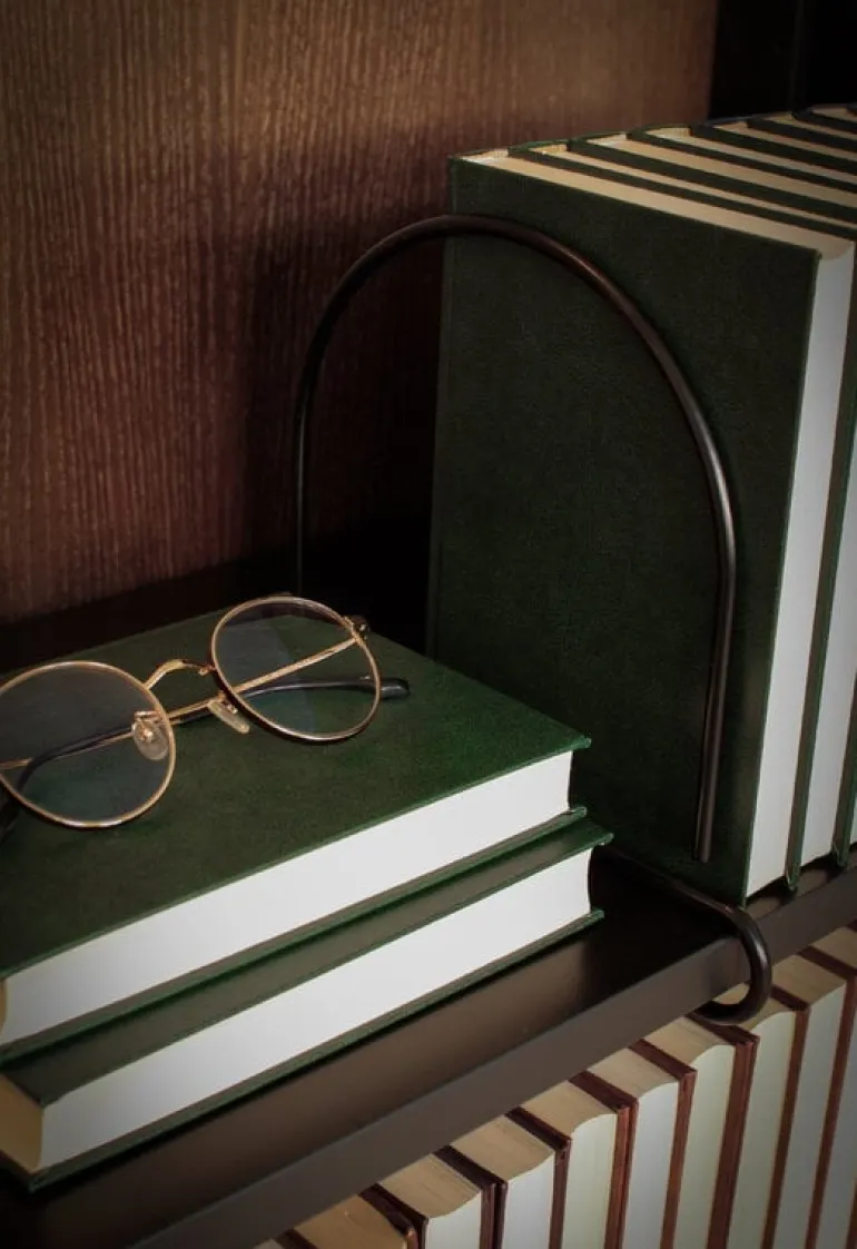 Lundia Trådbokstöd, runt, svart