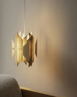 LYFA Divan 2 hänglampa, 245 mm, mässing