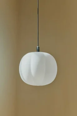 Made By Hand PePo pendellampa, 30 cm, opalglas