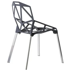 Magis Chair One, antracit, ben i polerad aluminium