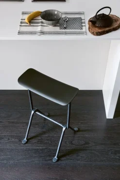 Magis Officina barstol, hög, galvaniserad, svart