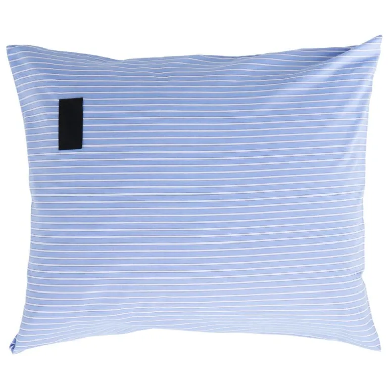 Magniberg Wall Street Oxford örngott, randig ljusblå