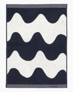Marimekko Lokki handduk, naturvit - mörkblå