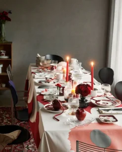 Marimekko Oiva - Unikko skål, 2,5 dl, vit - mörk körsbär - lax