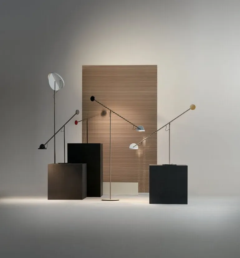 Marset Copernica M bordslampa, röd - svart