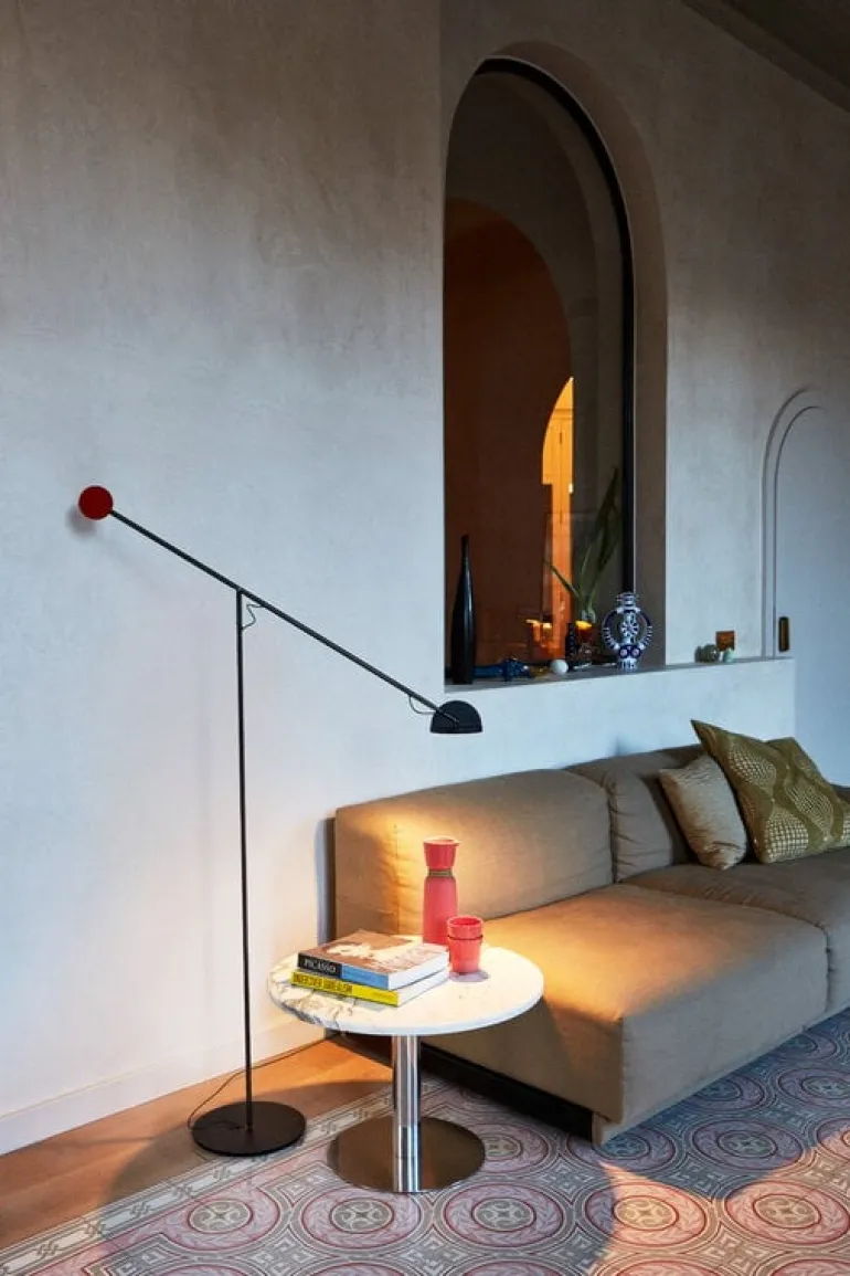 Marset Copernica P golvlampa, röd - svart